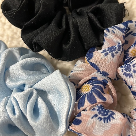 Scrunchies Pack of 3 - Picture 3 of 3